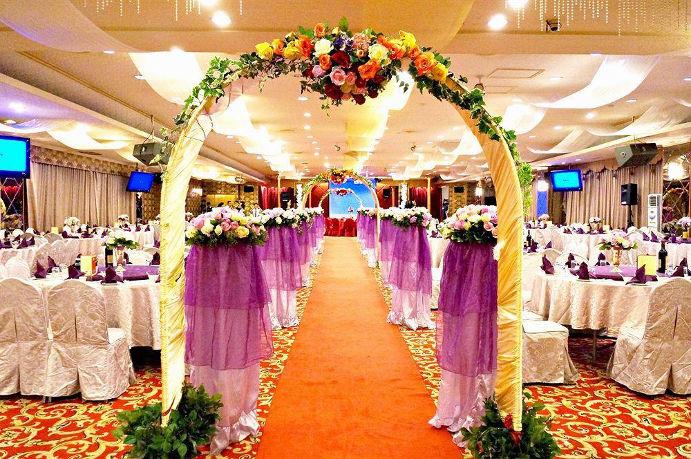 Pleasant Hotels International Таоюань Екстер'єр фото