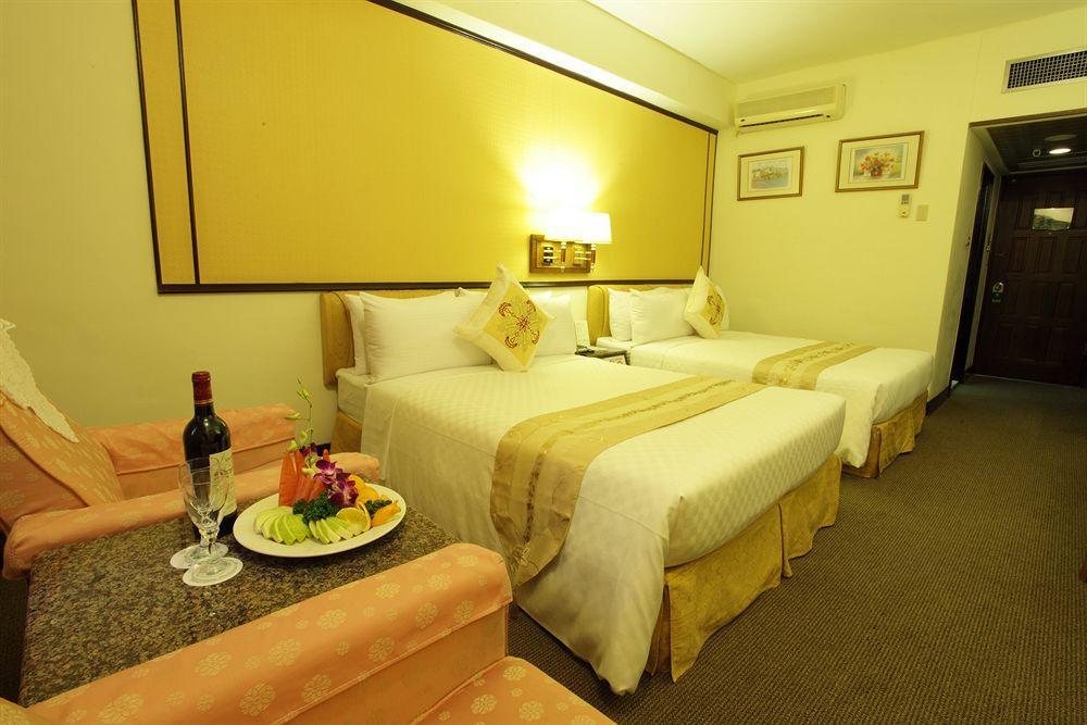 Pleasant Hotels International Таоюань Екстер'єр фото
