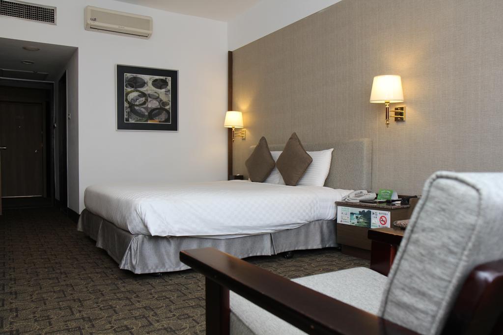 Pleasant Hotels International Таоюань Екстер'єр фото
