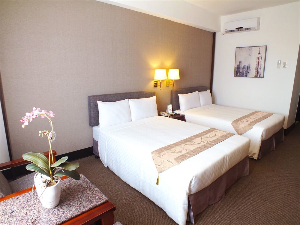 Pleasant Hotels International Таоюань Екстер'єр фото